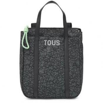Mochila en material reciclado negro con cremallera