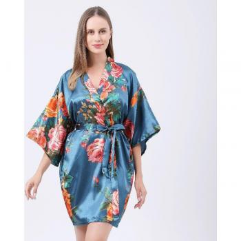 Camisón de satén sexy