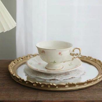 Korean Retro Gold Tracery Tea Cup and Saucer