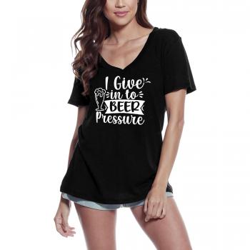Top UltraBasic per donne “I Give In to Beer Pressure” corto nero