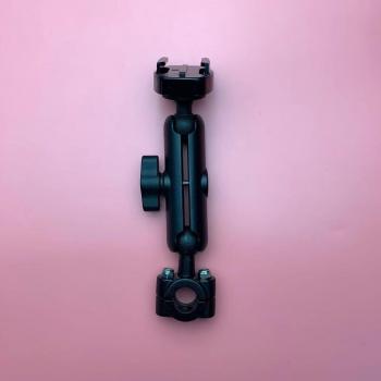 GoPro‑DJI‑Insta360 X2 MotoHalfter: Lenker‑Fixierung + unsichtbarer Selfie‑Stift & Klemme für Rad