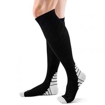Athletische Frauensocken mit 20‑30 mmHg Druck – kniehoch, schwarz