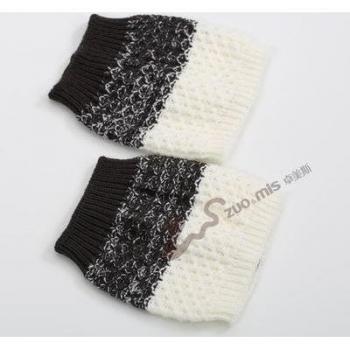Warme Häkelsocken für Stiefel
