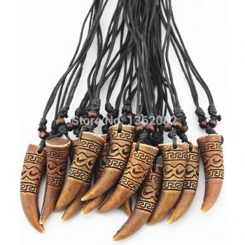 Cool Boy's Wolf Tooth Pendant Set