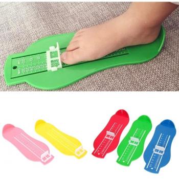 Règle de mesure pour la croissance des pieds