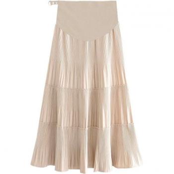 Jupe longue et fluide grossesse – style tendance 2022
