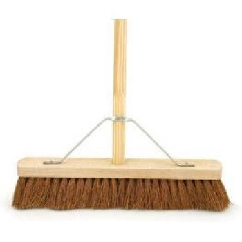 Bentley 18 Soft Coconut Bristle Broom – Wooden Handle with Metal Stay