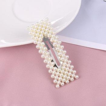 Accesorio de peinado con perlas