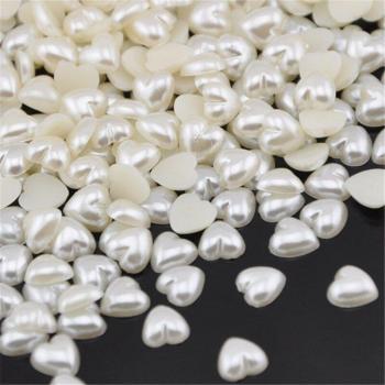 Demi-perles décoratives cœur ivoire 8mm 100 pièces