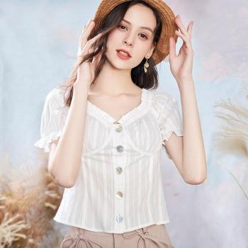 ARTKA Vintage Style White Cotton Blouse for Women with Short Sleeves