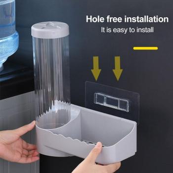 Distributeur d'eau anti-poussière