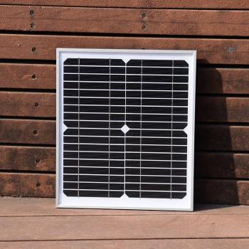 10W Waterproof Solar Panel with 12V Controller