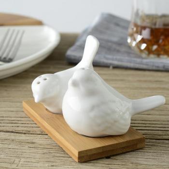 Salz und Pfeffer Töpfe im Vogel Design