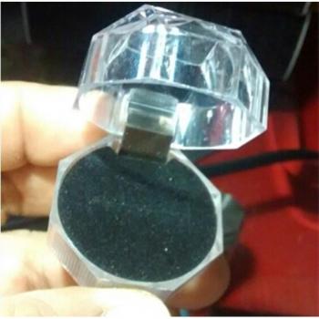 Caja organizadora de anillos de acrílico