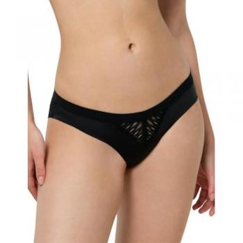 Brésilienne Noir Triumph Aura