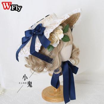 Sombrero Lolita en paille – nœud papillon, dentelle florale, large bord fait à la main