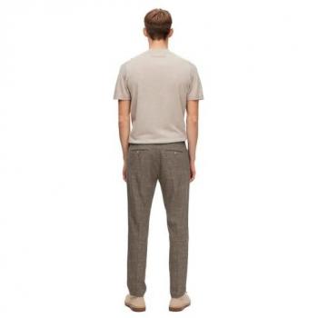 Pantalón de Pinzas Slim Fit Oásis Color Barro