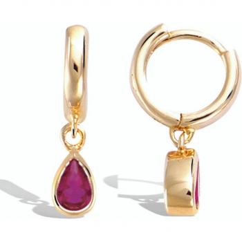 Elegant Sissi Gold‑Plated Earrings with Red Accent – 8 mm