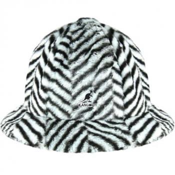 Chapeau en Tissu Fausse Fourrure Kangol Femme