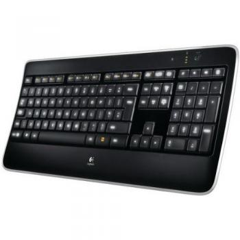 K800 Wireless Illuminated Keyboard Black – UK Version
