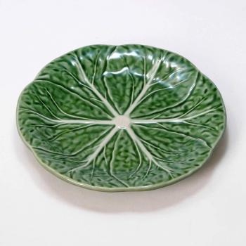 Bordallo Pinheiro 19 cm Ceramic Cabbage Dish – Portuguese Dessert Plate (PBR-0462C)