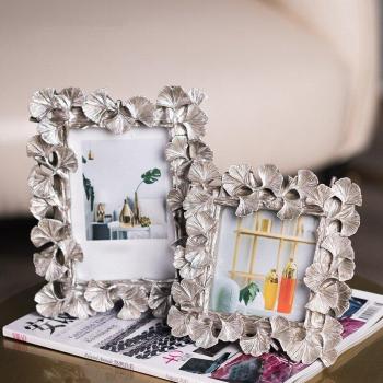 Ginkgo Leaf Portrait Display Frame
