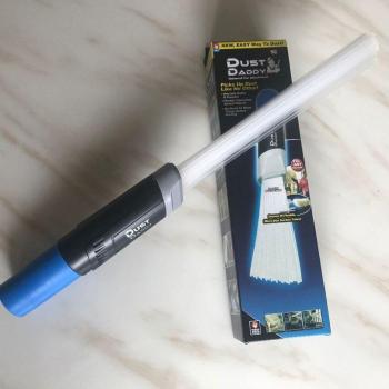 Vacuum Cleaner Dust Remover Tool