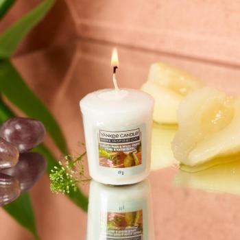 Yankee Candle English Pear & White Grape Votive