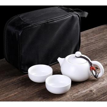 Teaset with Bag