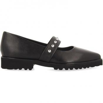 Elegancia de Piel con Tachuelas Gioseppo