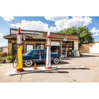 Papier-Wandkunst „Oldtimer‑Route 66 – Retro Cars, Vintage Tanks“