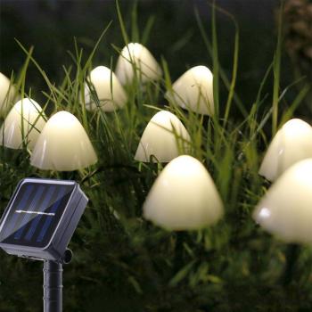Cuerdas de luces LED impermeables para jardín