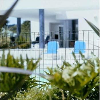 Apollo Self-Supporting PVC Coated Trim Fence