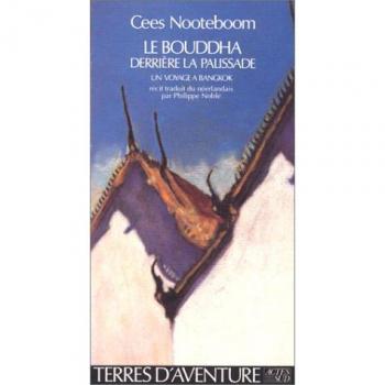 Le Bouddha Derrière La Palissade