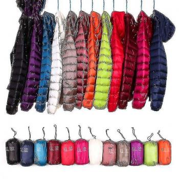Chaqueta de plumas con capucha para mujer