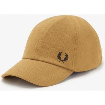 Gorra de Hombre Color Camel Fred Perry con Bordado