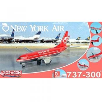Aeromobile New York 737‑300 Retro con Scatola Lucida