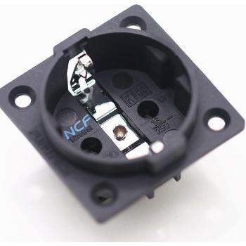 FURUTECH FI-E30 R AC250V 16A Power Plug