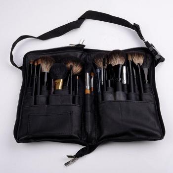 Ceinture cosmétique noire à 32 pochettes