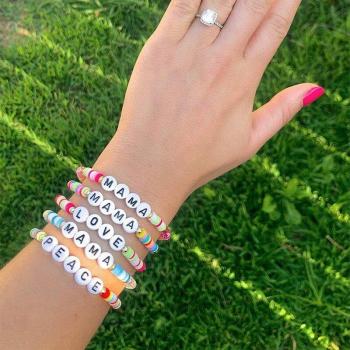 Ensemble de bijoux en argile