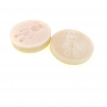 Vegetable-Tanned Bear Leather Form