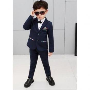 Traje Completo Formal: Pantalón, Chaleco y Esmoquin