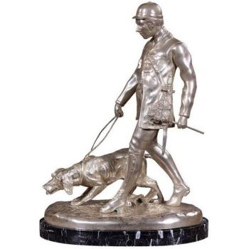 Bronzeskulptur Jäger und Hund mit Marmorsockel