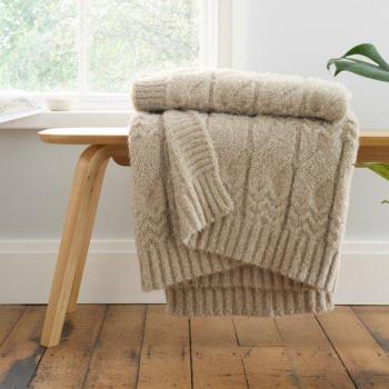 Natural One-Size Cable Knit Throw Blanket – Cosy Soft Edition