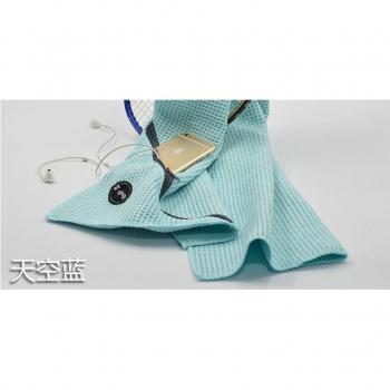 Microfiber Gym Towel with Storage Pocket