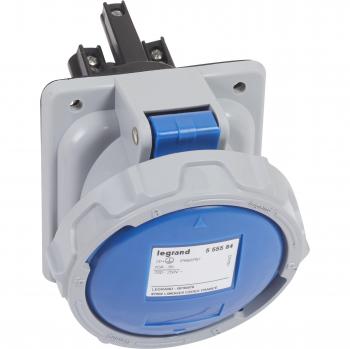Legrand 2P+ A 230V High‑Current Built‑In Plug – IP67 Protection, Tempura Color