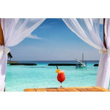 Papermoon Fotografie‑Tapete „Cocktail am Strand“ – 3 m × 2,23 m, Vlies