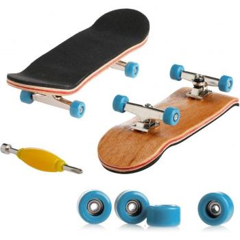 Skateboarding Desk Toy