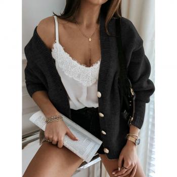 Calidez V: Cárdigan de Punto Femenino