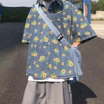Camisa vaquera para hombre, estilo vintage, con estampado de margaritas, azul, holgada, de manga corta